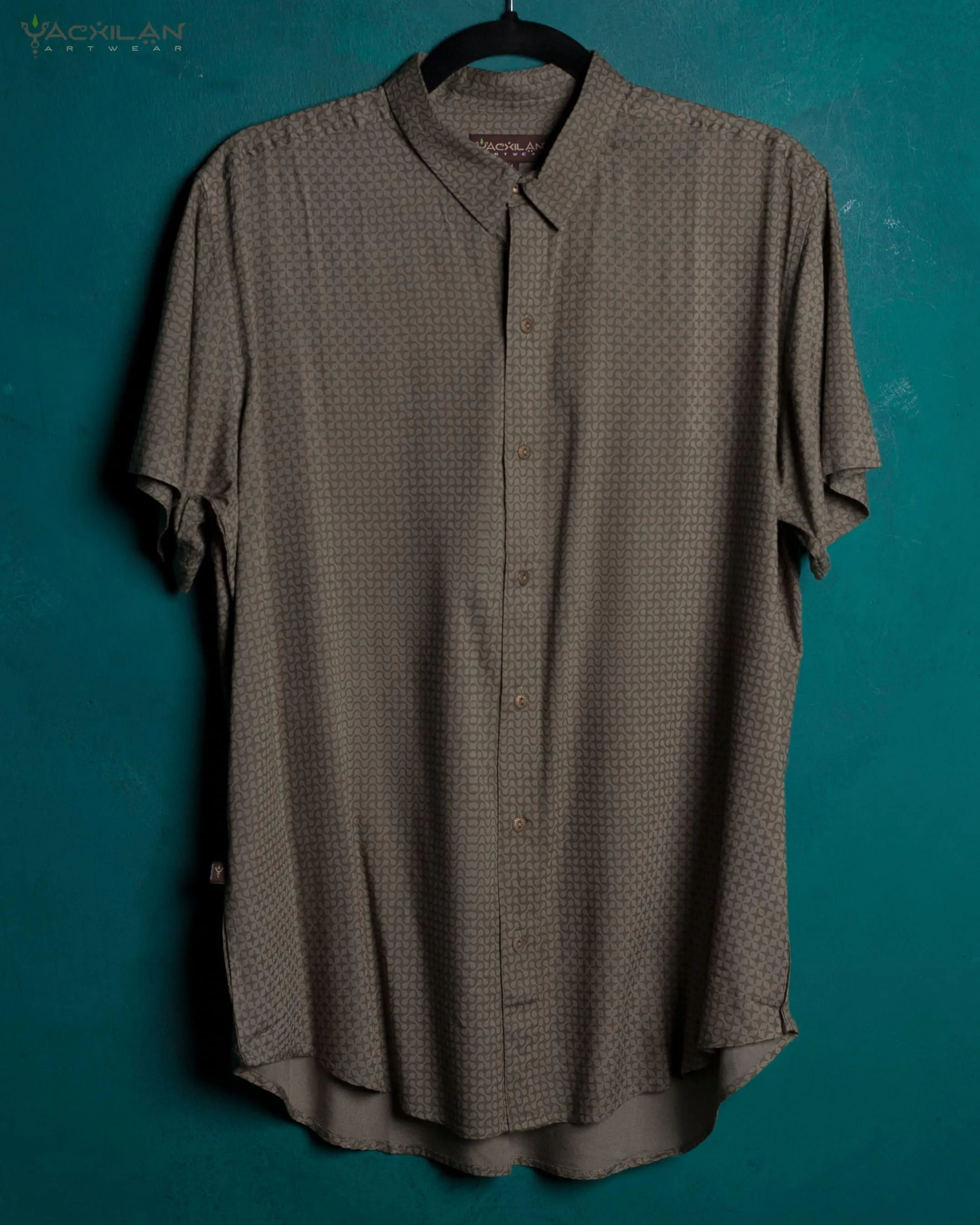 Shirt Men Half Sleeves / Viscose - Screenprint - Sand DROOL